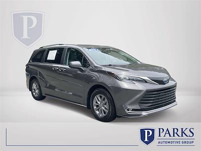 Used 2024 Toyota Sienna XLE Minivan for sale #3C5793 - photo 1