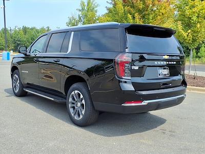 2025 Chevrolet Suburban 4WD SUV for sale #402664 - photo 2