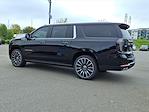 2025 Chevrolet Suburban 4WD SUV for sale #404468X - photo 2