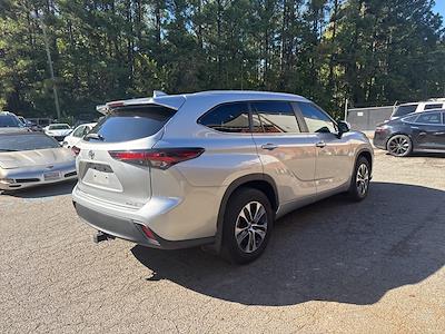 2024 Toyota Highlander AWD SUV for sale #417055A - photo 2