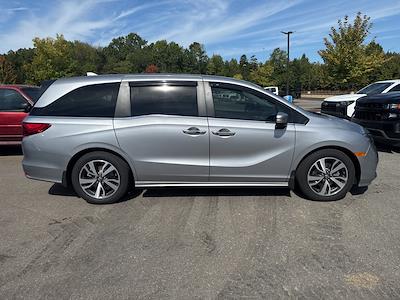 2022 Honda Odyssey FWD Minivan for sale #41984C - photo 2