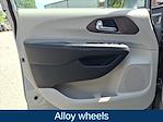 2018 Chrysler Pacifica FWD Minivan for sale #7C6575 - photo 19
