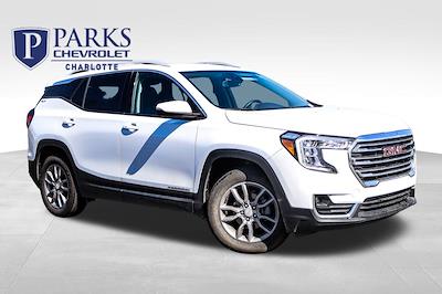 Used 2024 GMC Terrain - photo 1