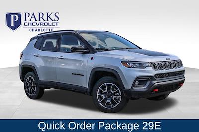Used 2024 Jeep Compass - photo 1