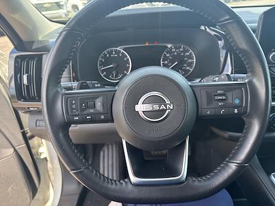 Used 2024 Nissan Pathfinder - photo 1