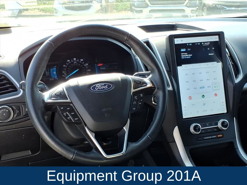 Used 2024 Ford Edge - photo 2