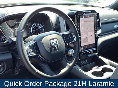 Used 2025 Ram 1500 - photo 1