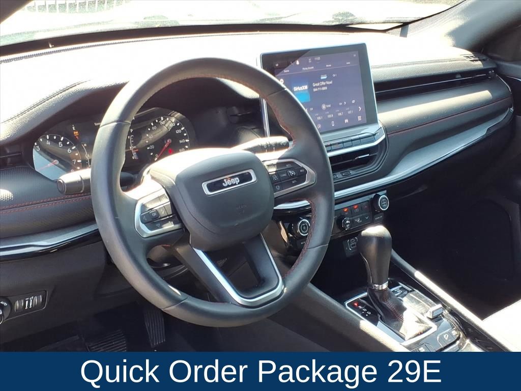Used 2024 Jeep Compass - photo 5