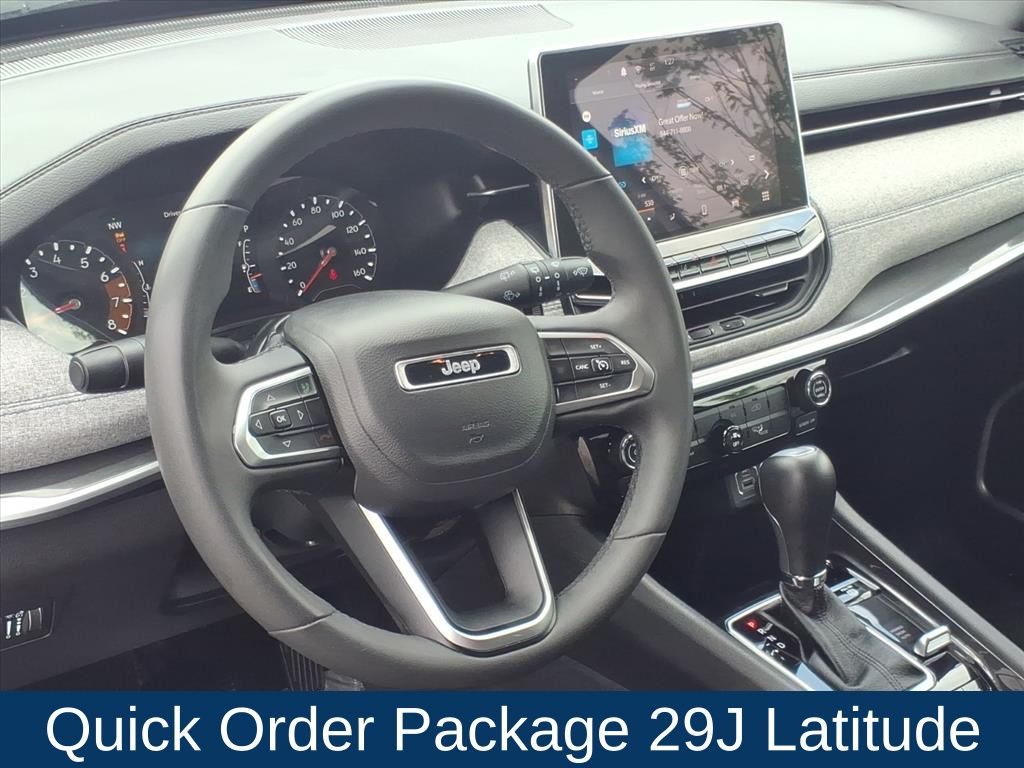 Used 2024 Jeep Compass - photo 2