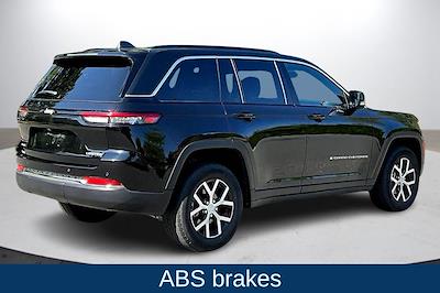 Used 2024 Jeep Grand Cherokee Limited for sale #9C6191 - photo 2