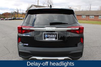 Used 2022 Kia Seltos LX for sale #9C6254 - photo 2