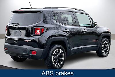 Used 2023 Jeep Renegade - photo 1