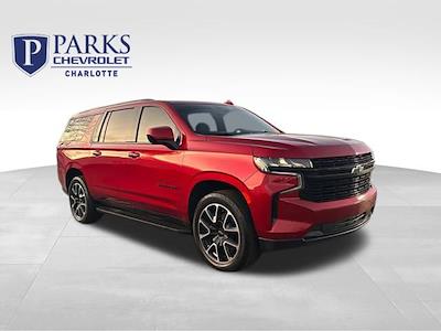 Used 2023 Chevrolet Suburban - photo 1