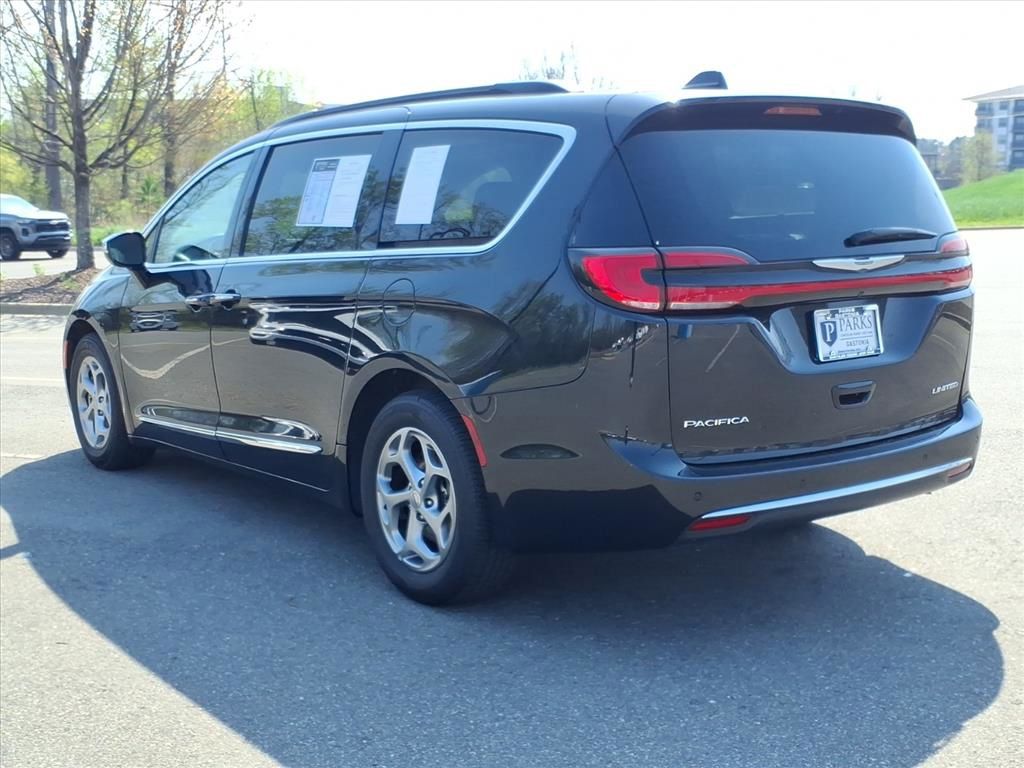 Used 2023 Chrysler Pacifica - photo 35