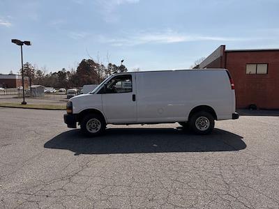 Used 2021 GMC Savana 2500 - photo 1