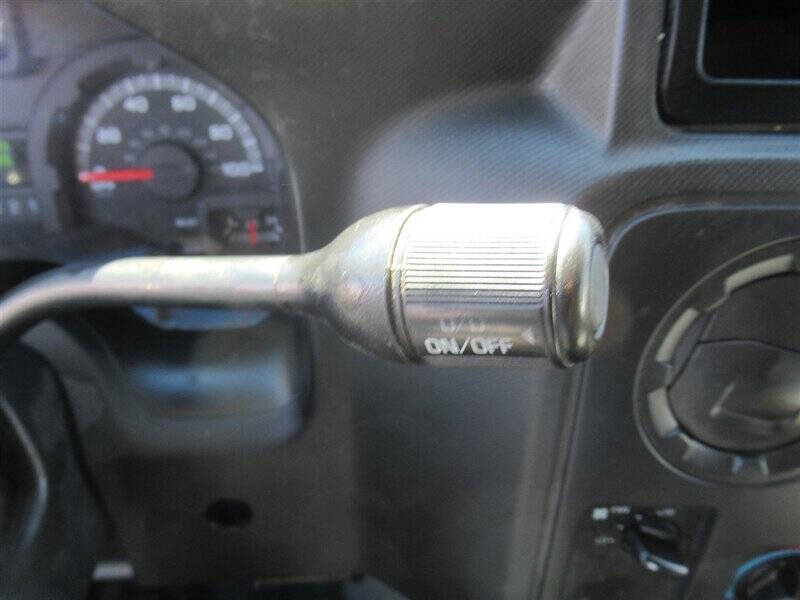 Used 2013 Ford E-150 - photo 31