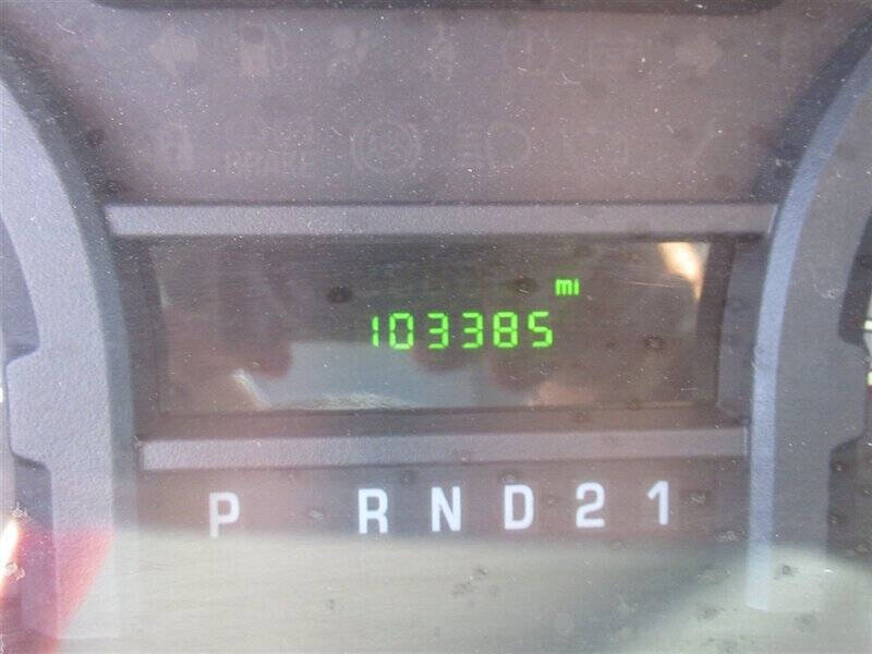 Used 2013 Ford E-150 - photo 8