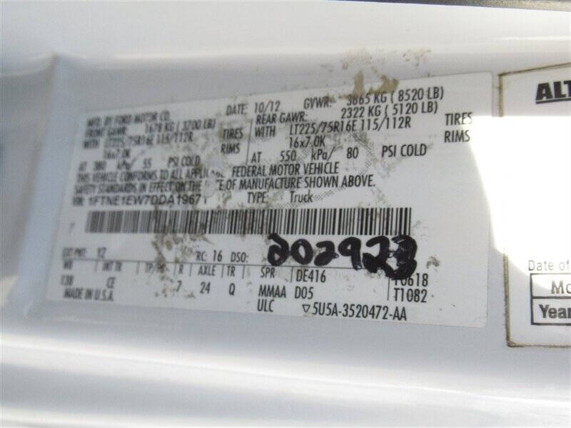 Used 2013 Ford E-150 - photo 9