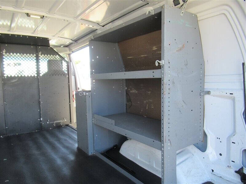 Used 2013 Ford E-150 - photo 11