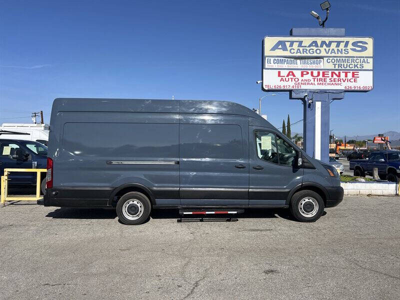 Used 2019 Ford Transit 250 - photo 5