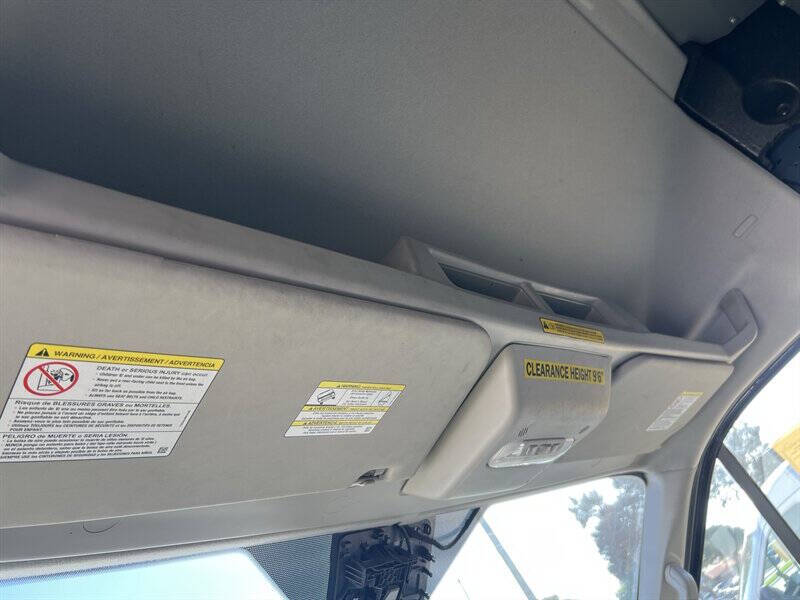 Used 2019 Ford Transit 250 - photo 24