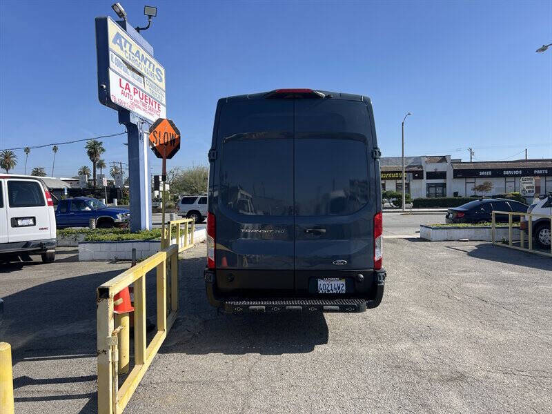 Used 2019 Ford Transit 250 - photo 2