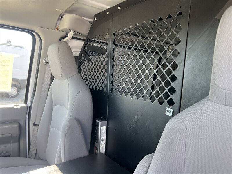 Used 2013 Ford E-150 - photo 26