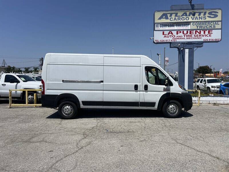 Used 2021 Ram ProMaster 2500 - photo 2