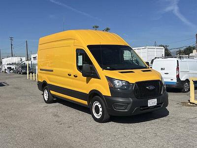 Used 2023 Ford Transit 250 - photo 1