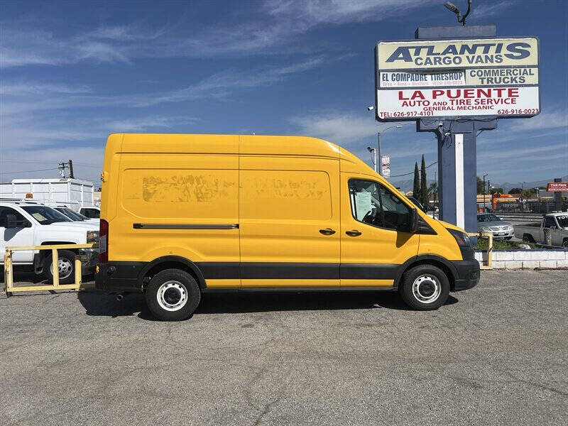Used 2023 Ford Transit 250 - photo 6