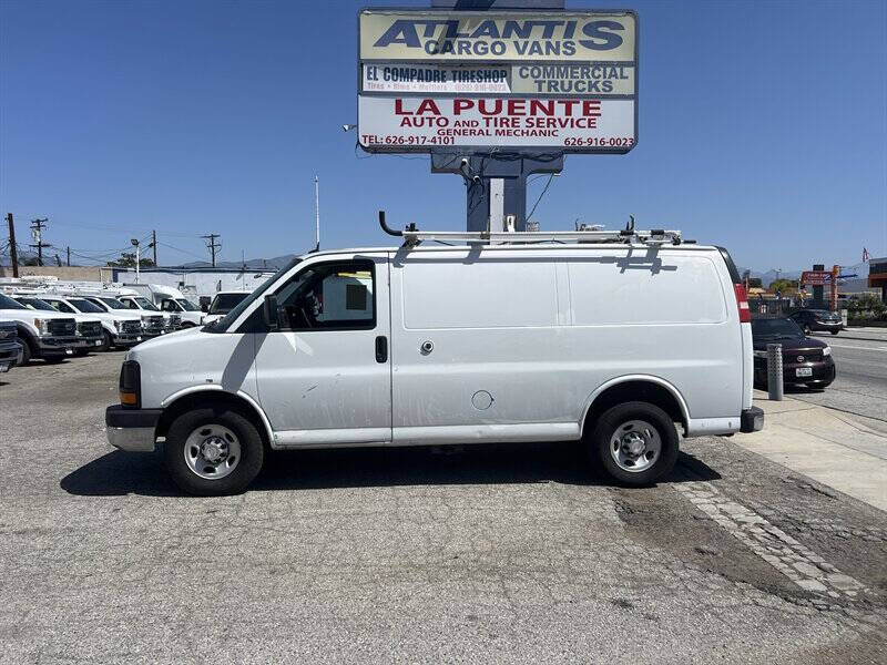 Used 2014 Chevrolet Express 2500 - photo 6