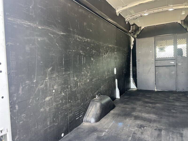 Used 2023 Ford Transit 250 - photo 11