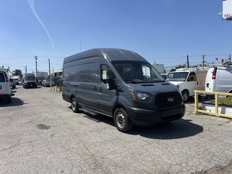Used 2019 Ford Transit 250 - photo 1