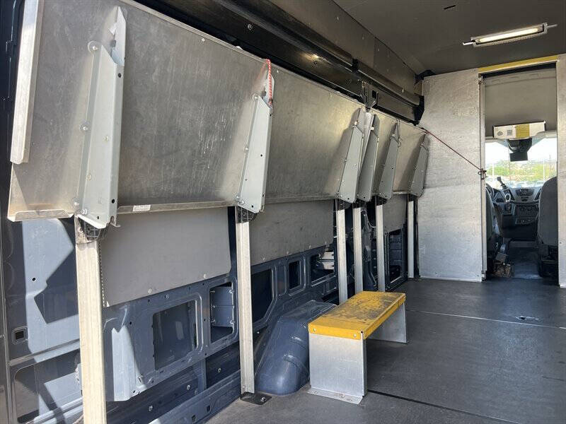 Used 2019 Ford Transit 250 - photo 2