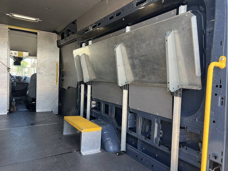 Used 2019 Ford Transit 250 - photo 21