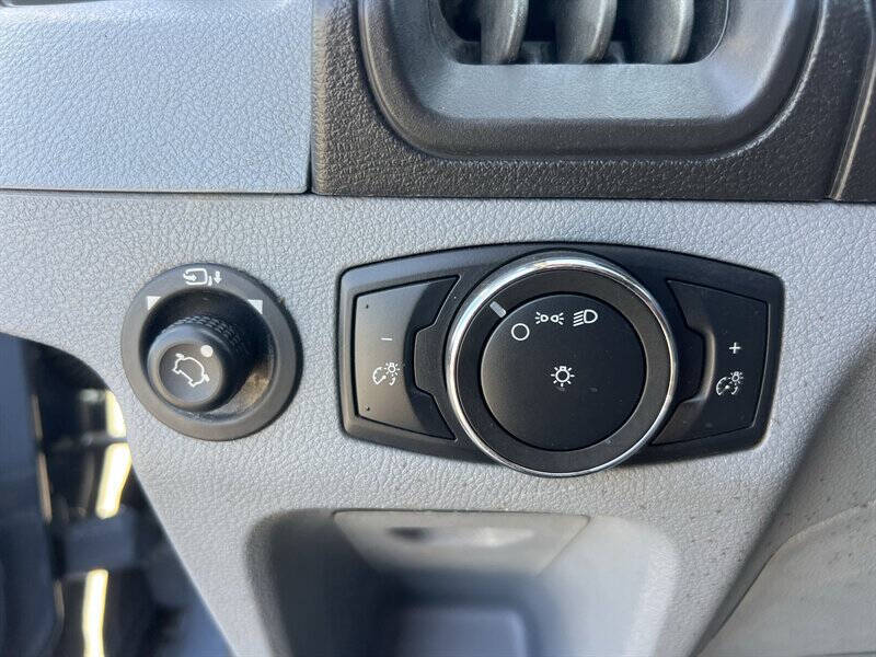 Used 2019 Ford Transit 250 - photo 32