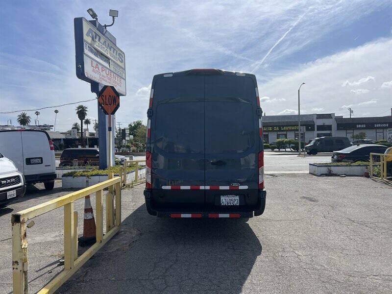 Used 2019 Ford Transit 250 - photo 5