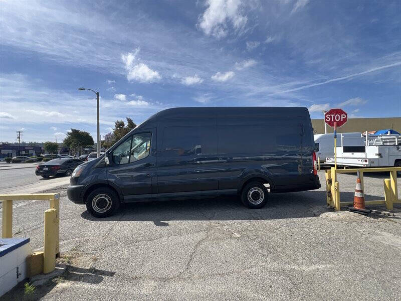 Used 2019 Ford Transit 250 - photo 7