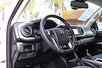Used 2019 Toyota Tacoma SR5 Extra Cab 4x4 Pickup for sale #44831 - photo 18