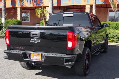 2018 Chevrolet Silverado 1500 Crew Cab 4WD Pickup for sale #48873 - photo 2