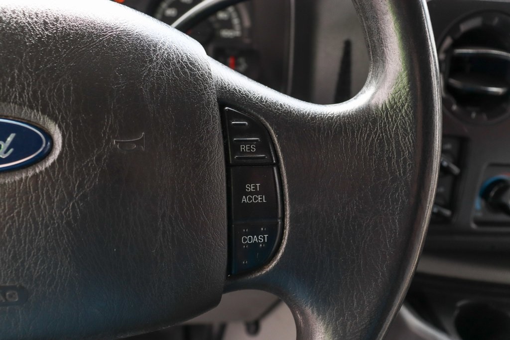 Used 2015 Ford E-450 - photo 24
