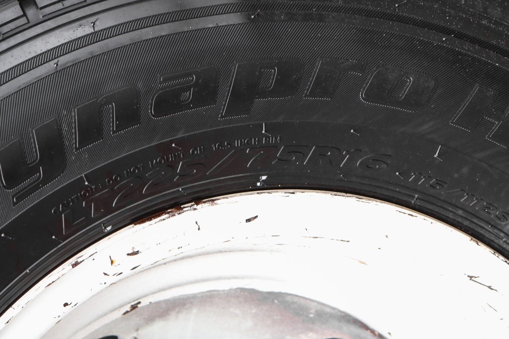 Used 2015 Ford E-450 - photo 34