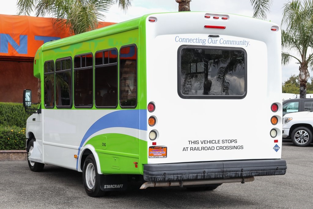 Used 2015 Ford E-450 - photo 9