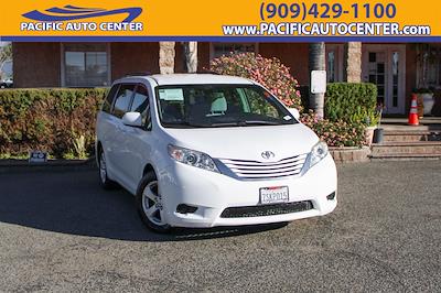 2016 Toyota Sienna 4x2 Minivan for sale #54773A - photo 1