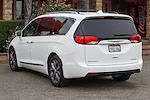 2017 Chrysler Pacifica FWD Minivan for sale #55752A - photo 7