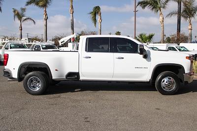 2021 Chevrolet Silverado 3500 Crew Cab 4x4 Pickup for sale #56094 - photo 2