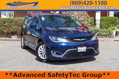 2020 Chrysler Pacifica FWD Minivan for sale #56204 - photo 1