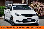 2019 Chrysler Pacifica FWD Minivan for sale #56420 - photo 3
