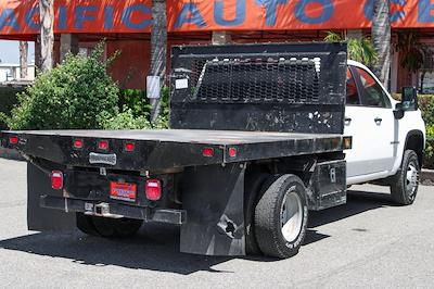 2020 Chevrolet Silverado 3500 Crew Cab DRW 4x4 Flatbed Truck for sale #56669 - photo 2