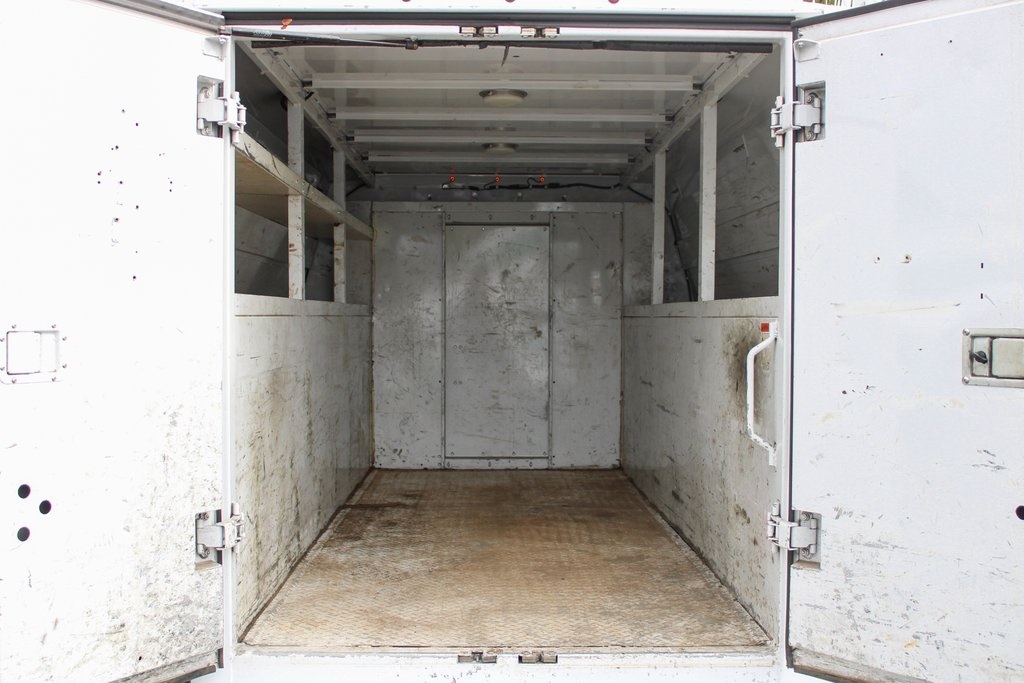 Used 2014 Ford E-350 - photo 11